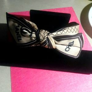 New fashion inspired headband